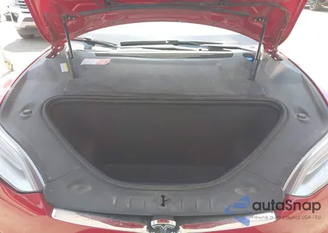 2016 Tesla Model S 60D/70D/75D/85D/90D from USA, damaged, VIN 5YJSA1E22GF174654